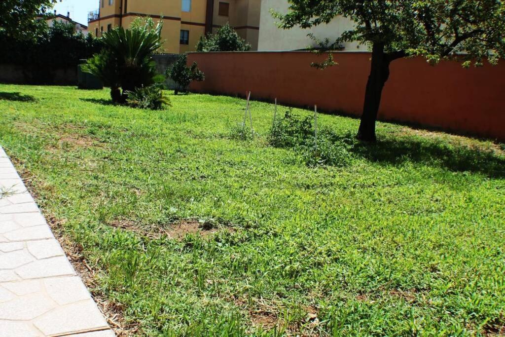 Camera Confortevole Tra Roma E Ostia Stadtviertel Stadtviertel Acilia Exterior foto